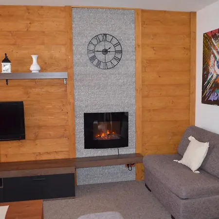 Mila, Tatragolf C407 Apartman